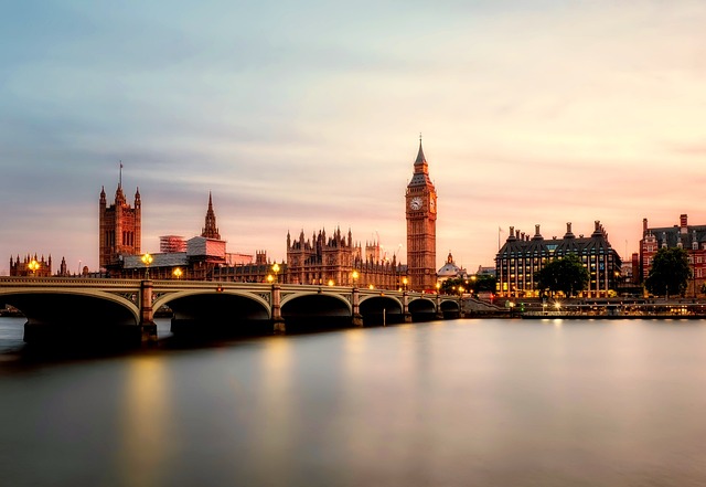 UK Ireland-throttled 10Mbps/Day-eSIM Carrier of 90 days 